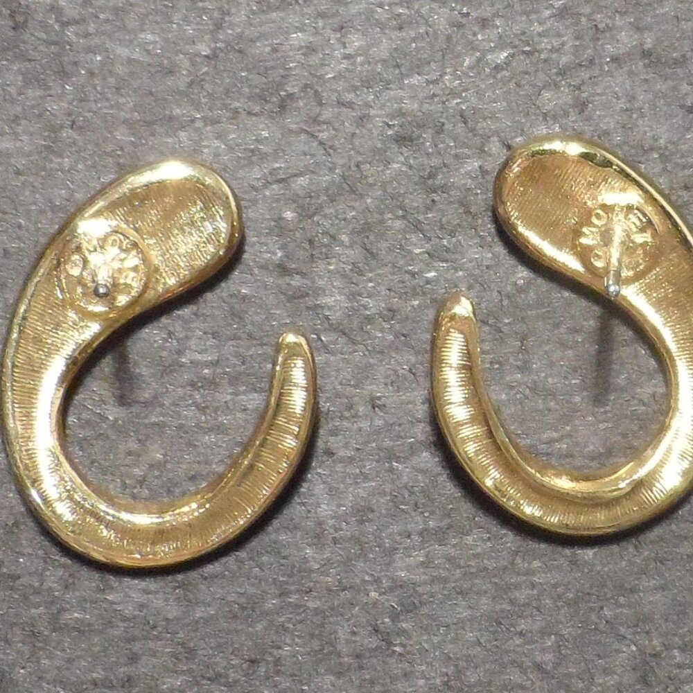Monet Pierced Earrings Goldtone Swirls w/Beige Enamel - Picture 6 of 8